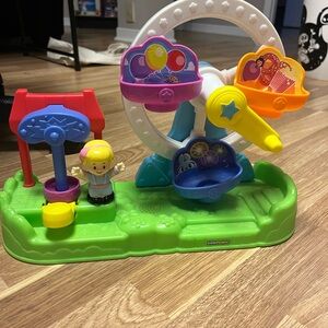 Little People Disney toy story Ferris Wheel Playset - Colorful Fun